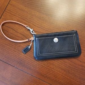 COACH wristlet black leather